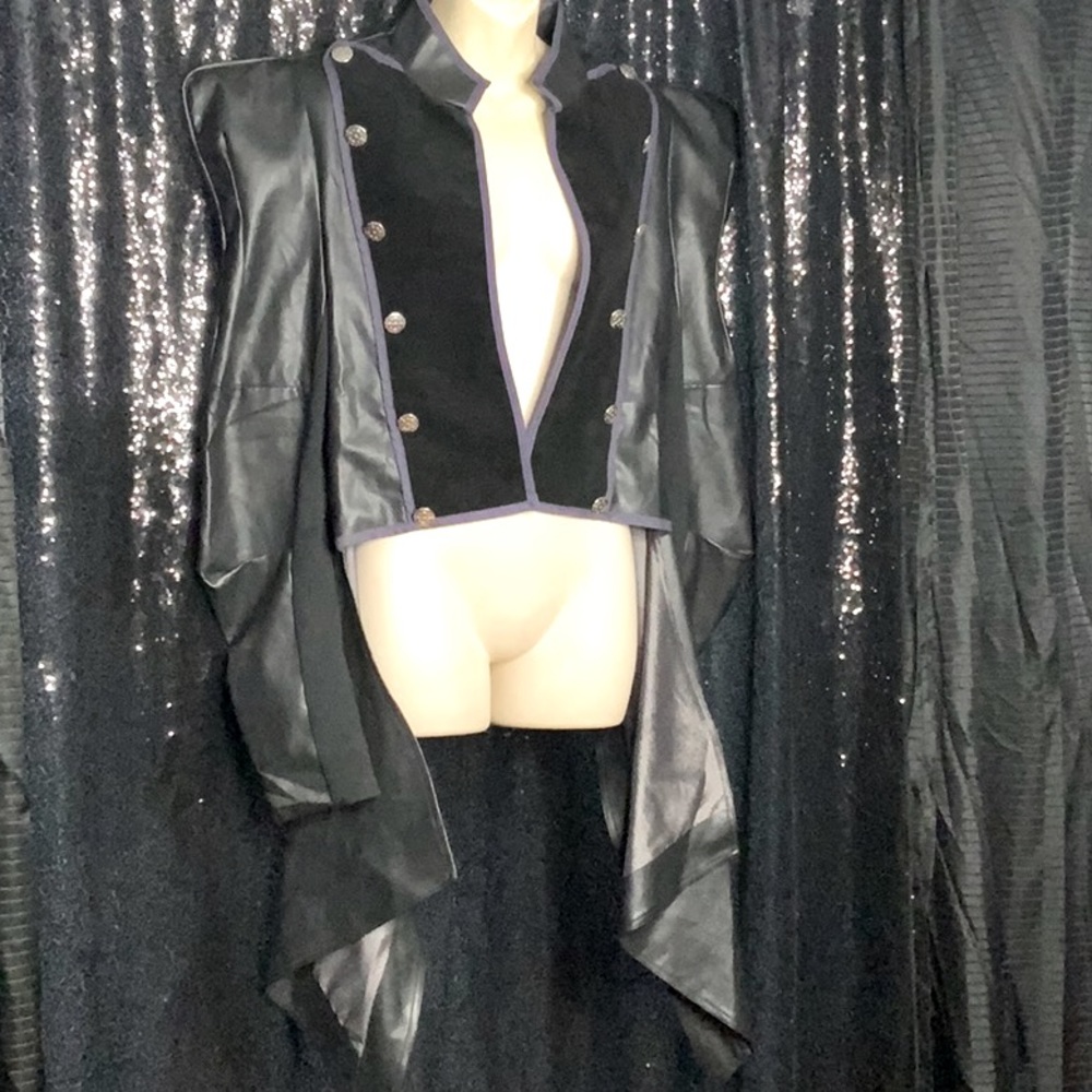 Perfect little ringmaster number
